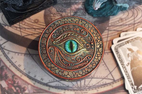 ドラゴンアイ 装飾ボックス Dragon Eye Trinket Box