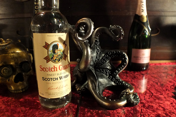 オクトパス(タコ)ワインボトルホルダー(タコの置物) Octopus Wine Bottle Holder