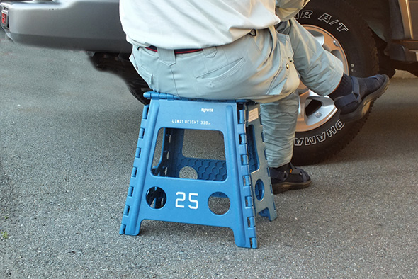 スロウワー フォールディングスツール レズモ ブルー SLOWER FOLDING STOOL Lesmo BLUE