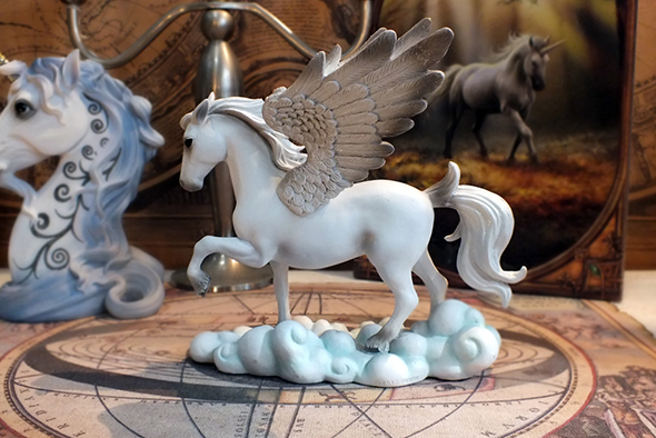 ペガサススタチュー ホワイト Pegasus White Statue 