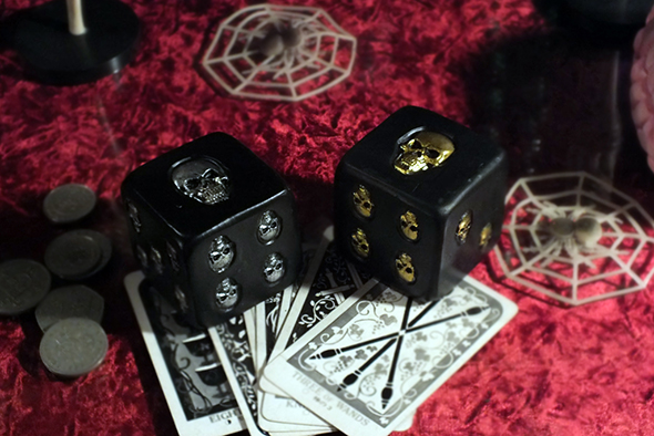 ブラックスカルダイス(サイコロ)セットL GD＆SV Black Skull Dice L Set Of2 