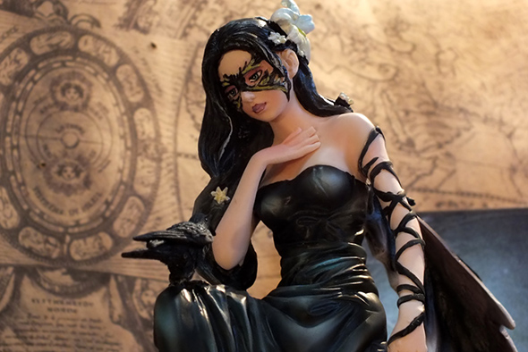 ダークスカイズ ゴシックフェアリースタチュー(像) Dark Skies Gothic Fairy Statue