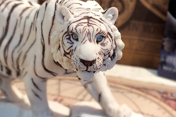 ホワイトタイガー スタチュー アニマルフィギュア White Tiger Statue 