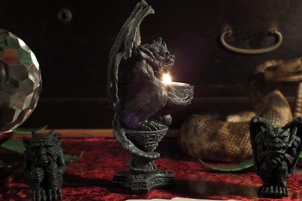 サイラス ガーゴイルキャンドルホルダー 卓上装飾像 Silas The Gargoyle Candle Holder Tabletop Statue 