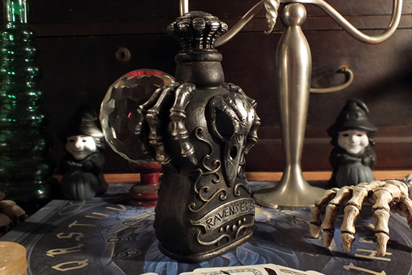 ゴシックスケルトンレイヴン ポイズンボトル(毒瓶)装飾オブジェ   Gothic Skeleton Raven Poison Bottle