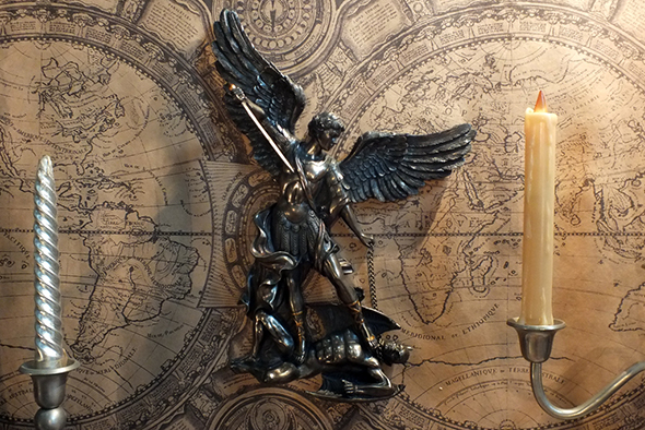 大天使聖ミカエル ハンギング(壁掛け)ブロンズ像 ウォールプラーク St.Michael Bronze Wall Plaque 
