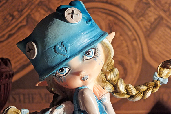 可愛い妖精の置物 ブルーマンデードリーフェイ フェアリーフィギュア Dolly Fae Collection Blue Monday Dolly Fae Fairy Figurine  
